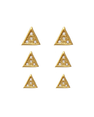 Kit com Três Brincos em Formato de Triângulos Cravejados Folheado em Ouro 18K
